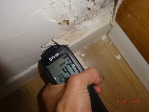 נזקי מים בעסק 